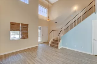 Photo #5: 2202283 Listing 