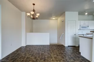 Photo #3: 2202377 Listing 