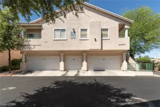 Photo #1: 2202527 Listing