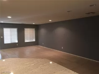 Photo #3: 2202569 Listing 