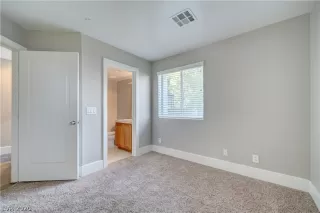 Photo #1: 2202650 Listing