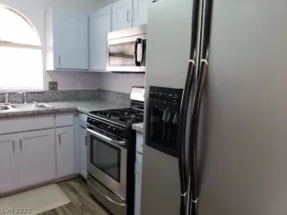 Photo #6: 2202710 Listing