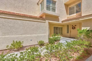 Photo #2: 2202907 Listing 