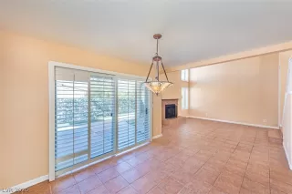 Photo #6: 2202907 Listing 