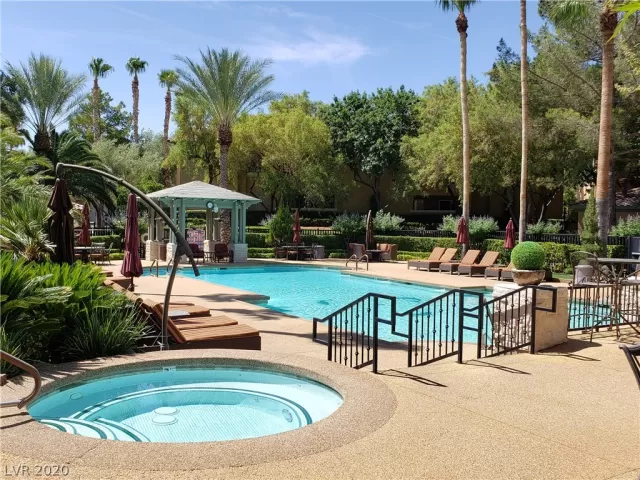 MLS: 2203089 Condo For Sale