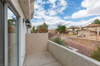 Photo #5: 2203161 Listing 