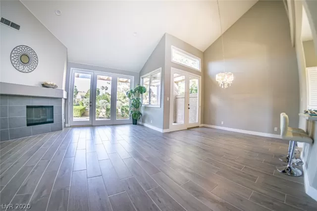 MLS: 2203206 Condo For Sale