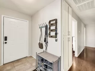 Photo #4: 2203213 Listing