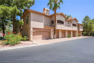 Photo #1: 2203243 Listing