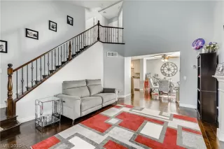 Photo #6: 2203320 Listing 