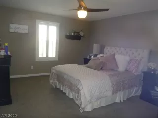 Photo #6: 2203323 Listing