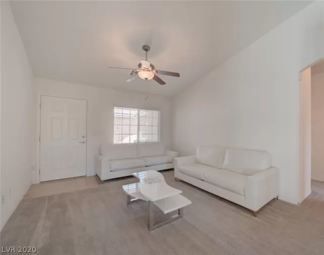 MLS: 2203325 Condo For Sale