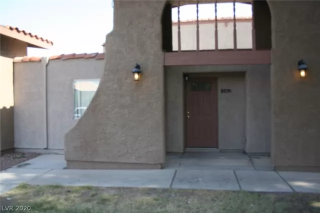 MLS: 2203404 Condo For Sale