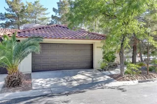 Photo #2: 2203409 Listing 