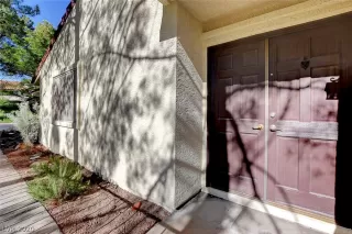 Photo #4: 2203409 Listing 