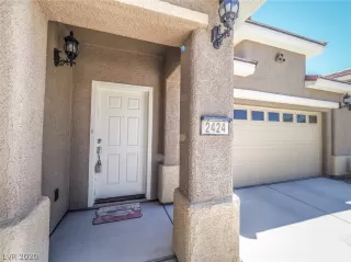 Photo #2: 2203435 Listing 