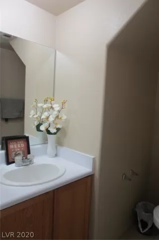 Photo #6: 2203463 Listing 