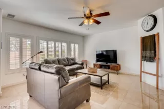 Photo #4: 2203477 Listing 