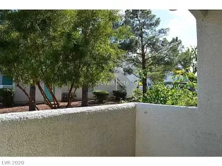 Photo #6: 2203527 Listing