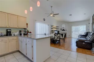 Photo #2: 2203550 Listing 