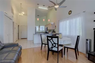 Photo #6: 2203550 Listing 