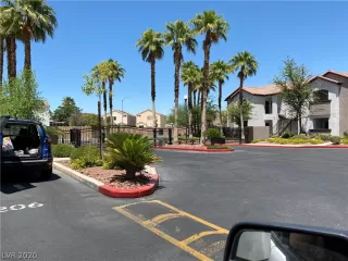 Photo #1: 2203552 Listing 