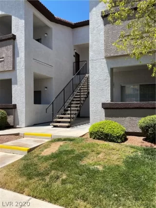 Photo #2: 2203552 Listing 