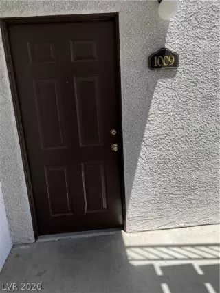 Photo #5: 2203552 Listing 