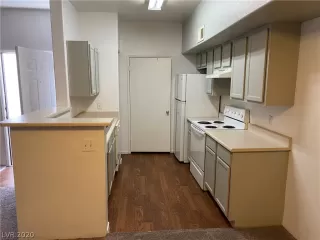 Photo #6: 2203552 Listing 