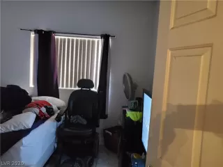 Photo #6: 2203585 Listing