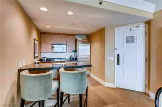 Photo #1: 2203760 Listing