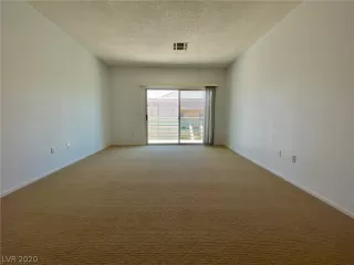 Photo #6: 2203777 Listing