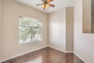 Photo #5: 2203951 Listing 