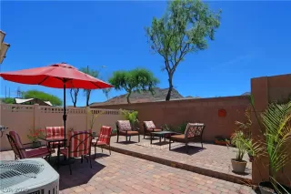 Photo #1: 2203954 Listing 