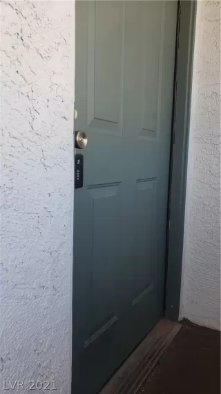 Photo #3: 2204061 Listing 