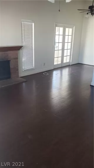 Photo #4: 2204061 Listing 