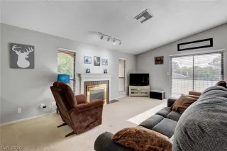 Photo #5: 2204154 Listing 