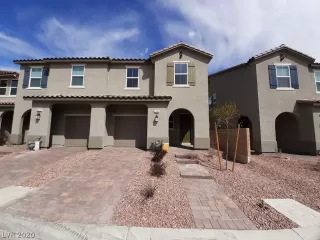 Photo #1: 2204236 Listing 