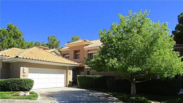 MLS: 2204275 Condo For Sale