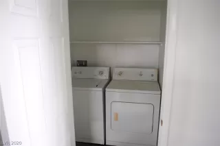 Photo #5: 2204334 Listing