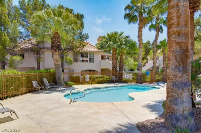 MLS: 2204420 Condo For Sale