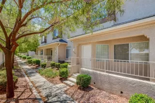 Photo #1: 2204443 Listing 