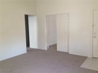 Photo #4: 2204478 Listing 