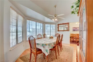 Photo #4: 2204493 Listing