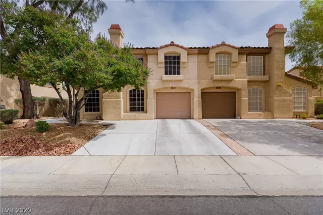 MLS: 2204545 Condo For Sale