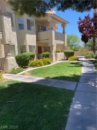 Photo #3: 2204562 Listing 