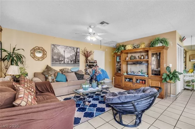 MLS: 2204645 Condo For Sale