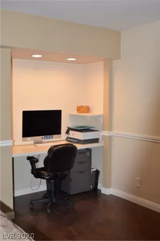 Photo #3: 2204650 Listing 