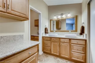 Photo #6: 2204650 Listing 