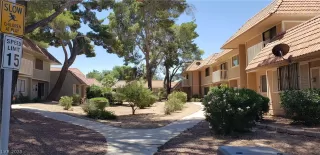 Photo #3: 2204655 Listing 